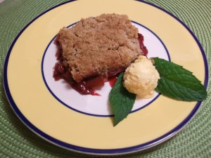 Strawberry Rhubarb Crisp 046